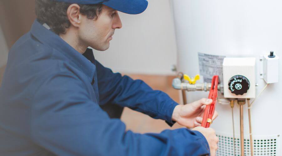 Professional water heater repair in Hollis, NY